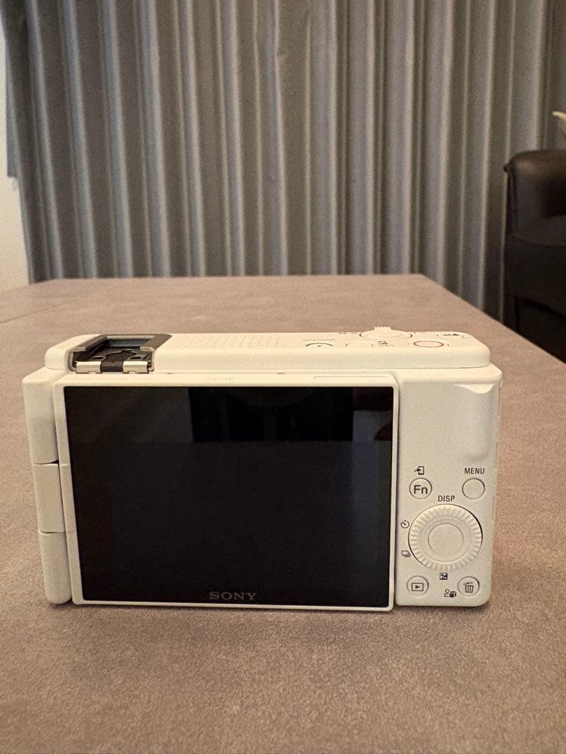 【美品】SONY ZV-1F ホワイト ／ワイヤレスシューティンググリップ三脚