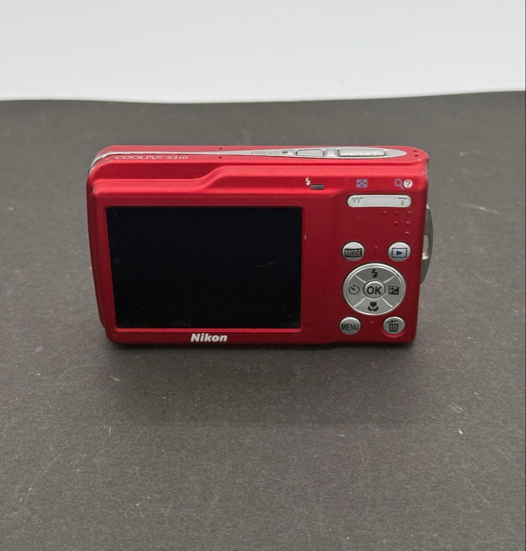 Nikon COOLPIX S210 デジカメ