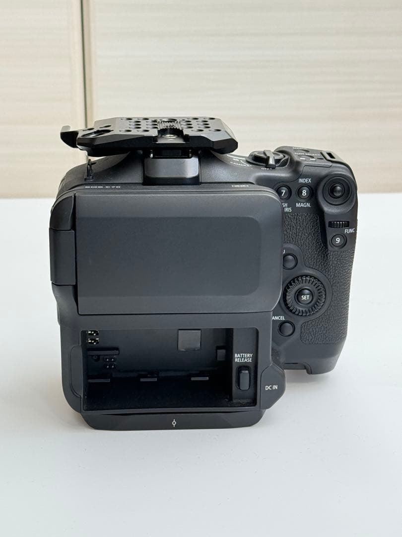 美品！通電時間推定200時間台 リグ付き Canon EOS C70