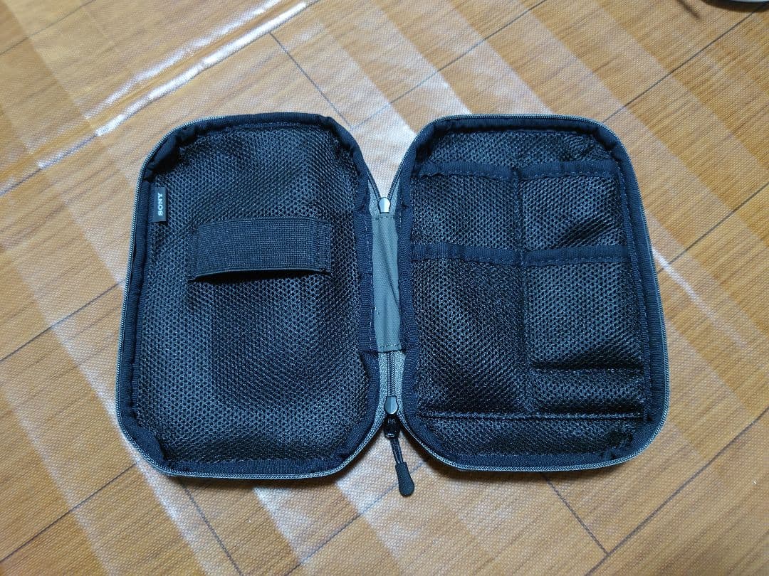 REON POCKET 5 (センサー、専用ケース付き)