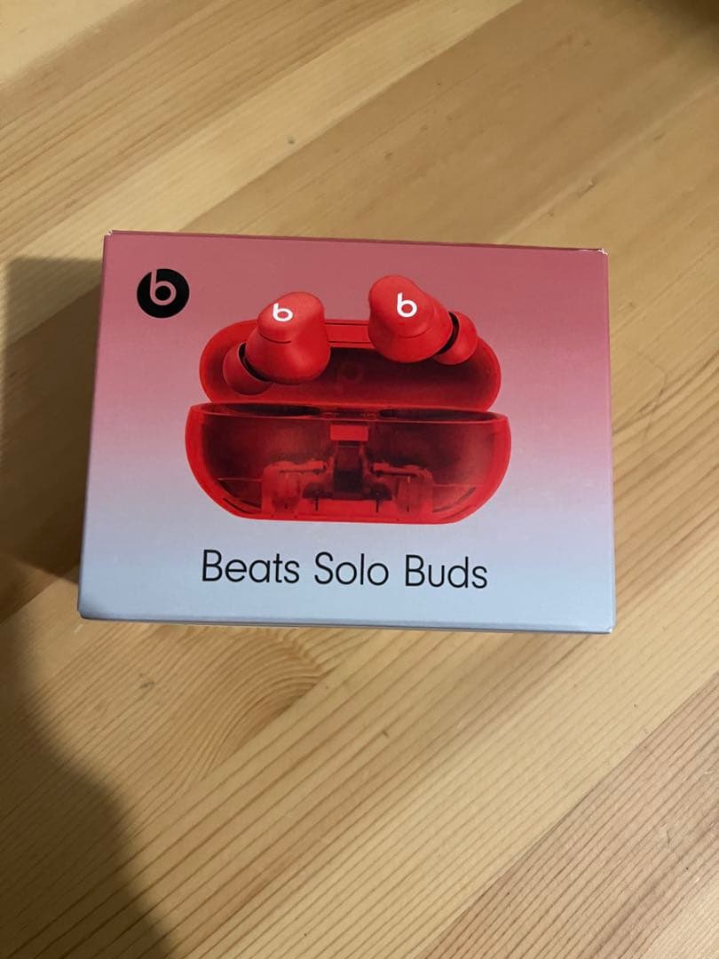 Beats Solo Buds レッド