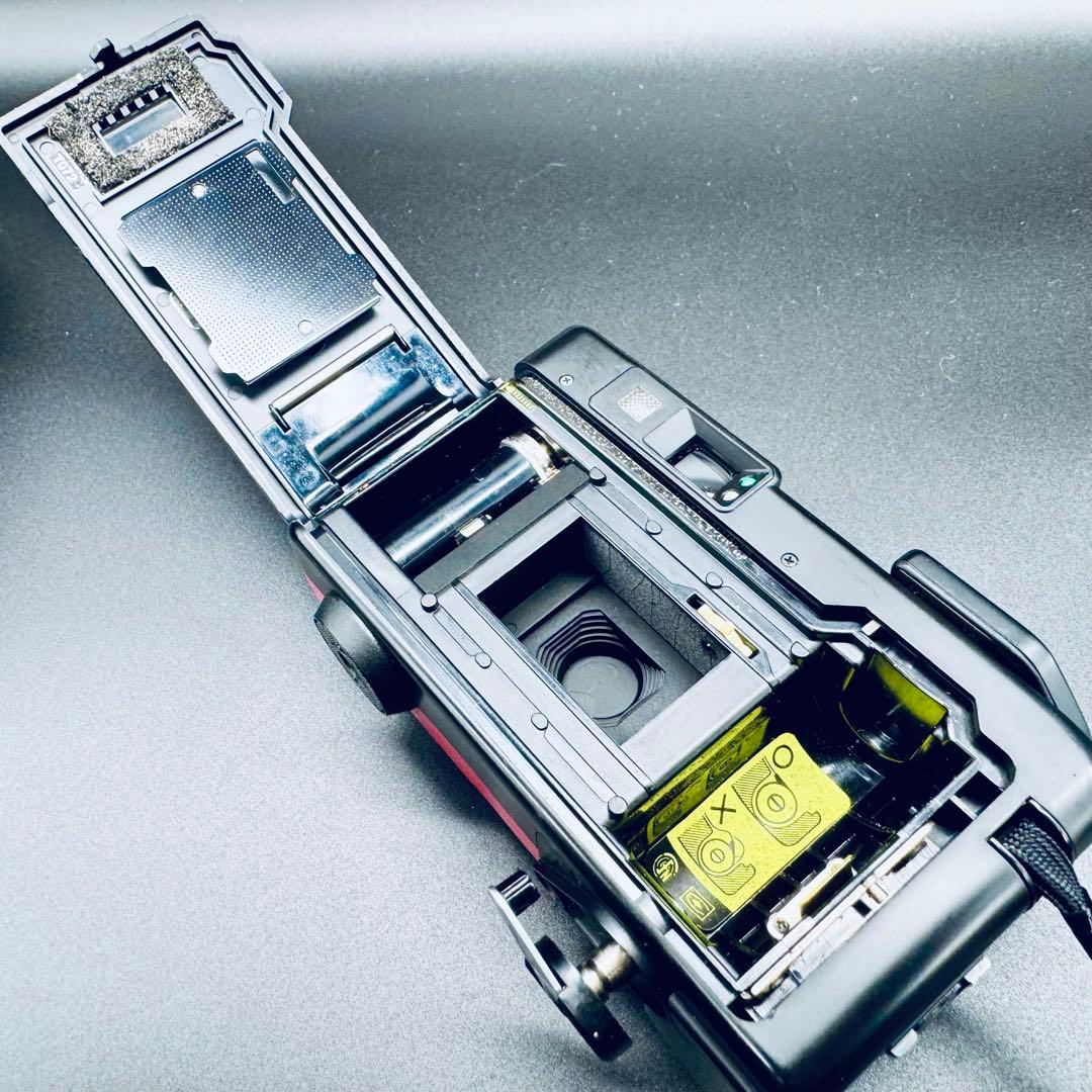CHINON 35FS レッド コンパクトフィルムカメラ ケース付属