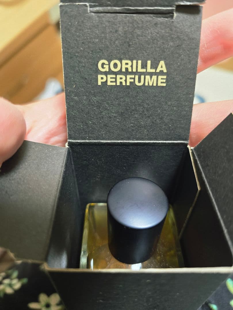 香水(女性用) LUSH AI GORILLA PERFUME