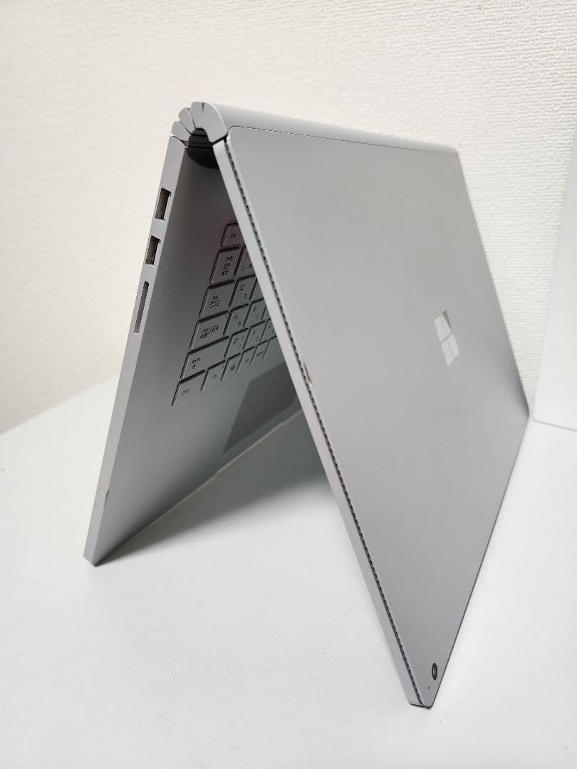 美品　Surface Book 2 i7/16GB/GTX1060