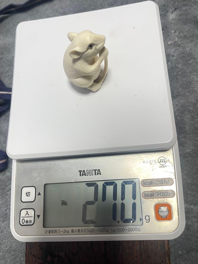 極上　時代物、在銘　和彫人物根付、重约1199g