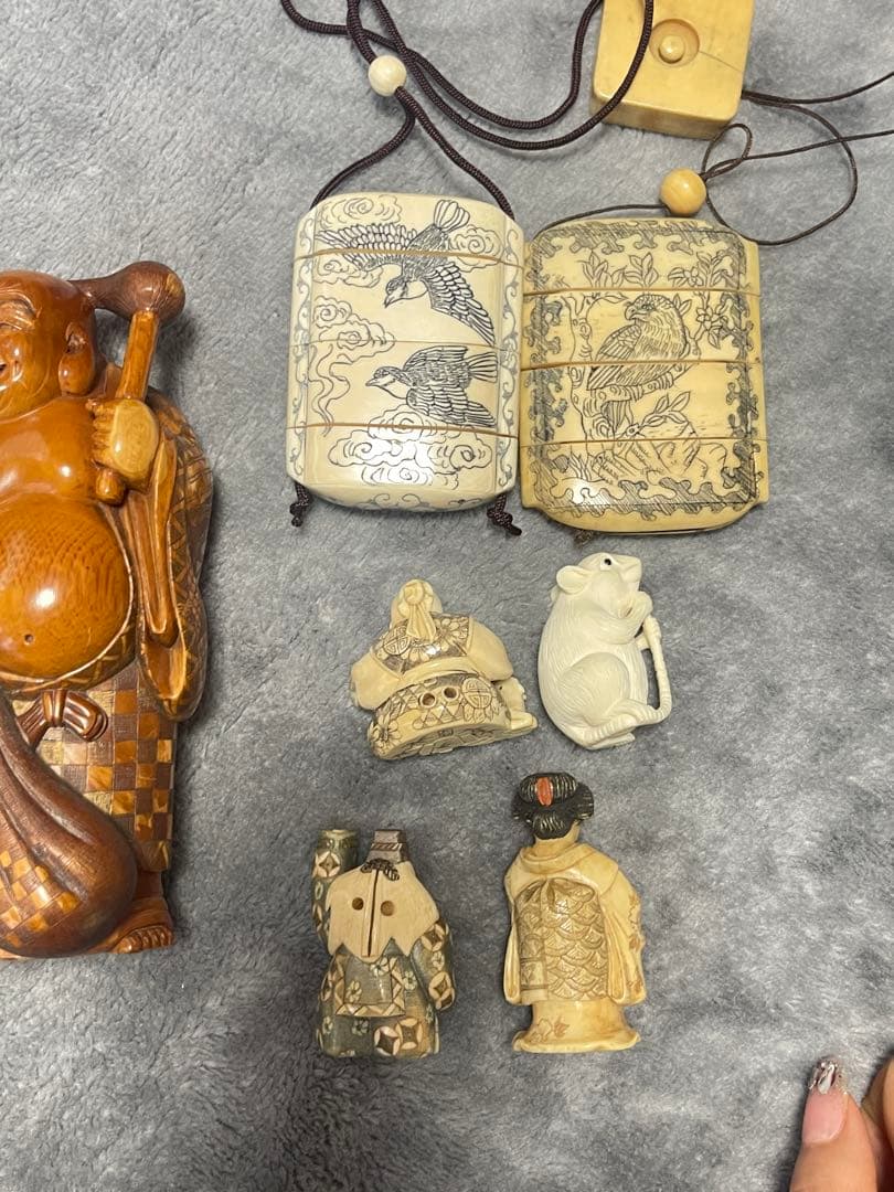 極上　時代物、在銘　和彫人物根付、重约1199g