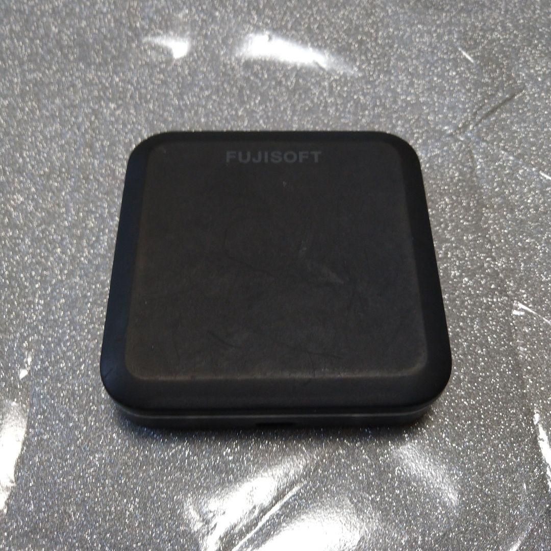 ①FUJISOFT モバイルルーター FS040W　　ケースつき