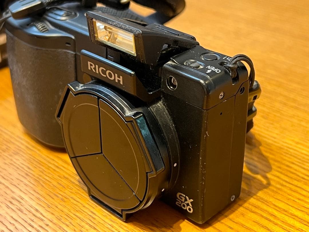 リコーRICOH GX200動作品
