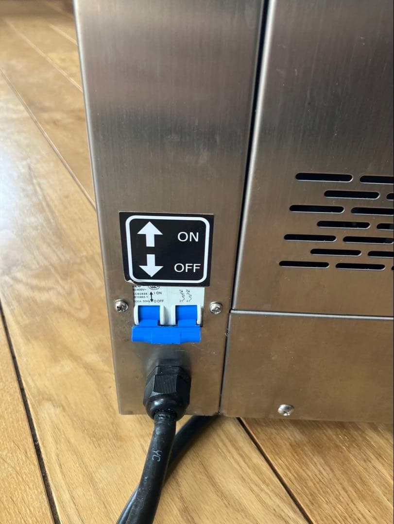 業務用真空包装機　ダブルシールタイプ