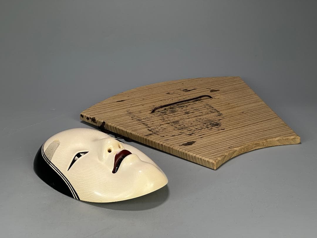 U27S20日本美術　廣明 作　天然素材　彫刻　古い　お面　貴重品　時代飾物