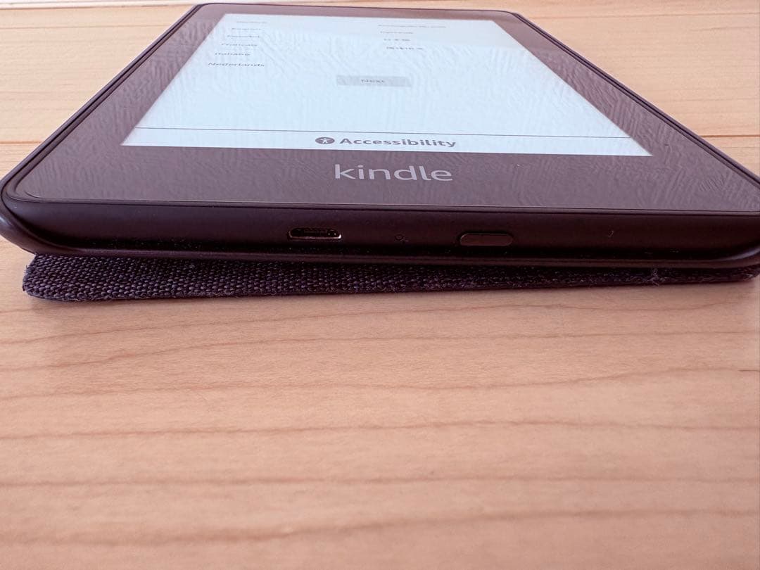 超美品 Kindle Paperwhite 8GB 保護フィルム貼付カバー付き