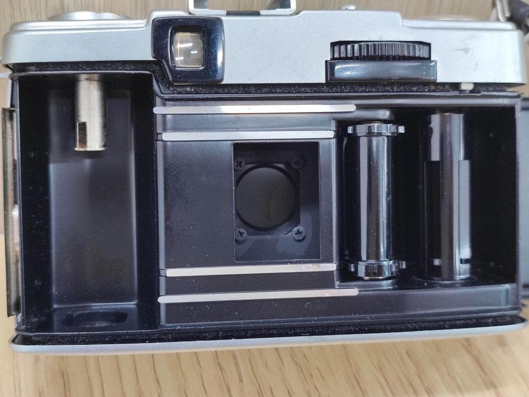 Olympus Pen EE-3 フィルムカメラ 稼働未確認