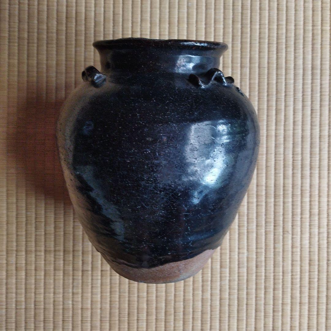 壺（江戸時代黒釉茶壺）