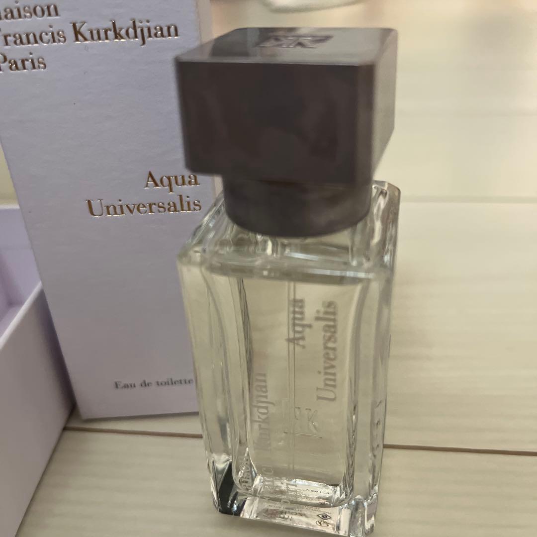 専用 アクアユニヴェルサリスオードトワレ 35ml