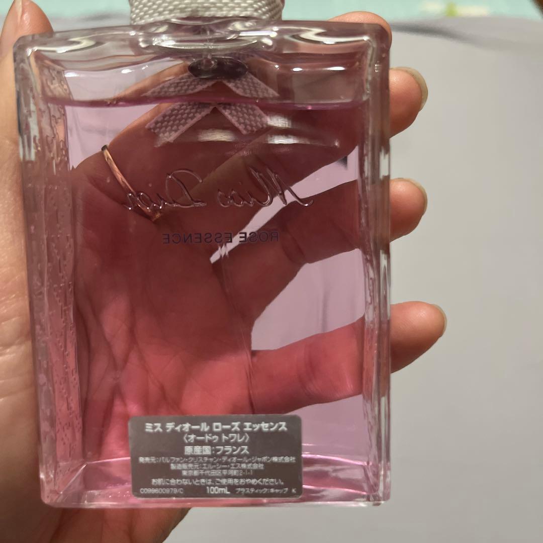 ディオール ミス ディオール ローズ エッセンス 100ml