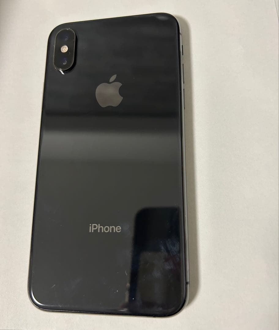 Apple iPhone Xs 本体