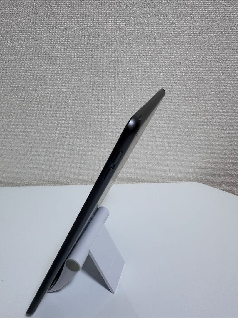 iPad 第8世代 (10.2インチ) 128GB Wi-Fi モデル