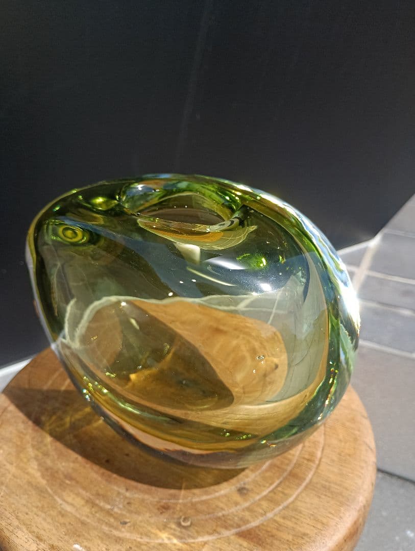 フラワーベース　ヘンリーディーン　ハンドメイド　サイン　吹きガラス　アクタス