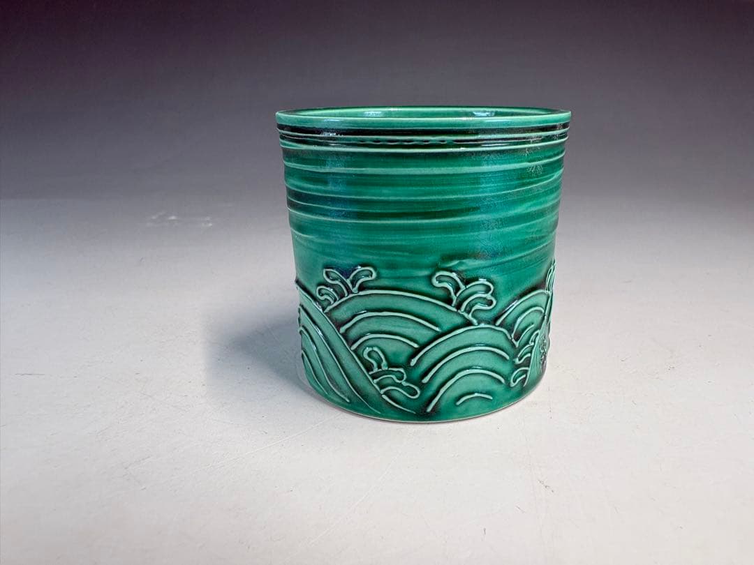 【中古品】茶道具　中村翠嵐造　青交趾荒磯蓋置（共箱）