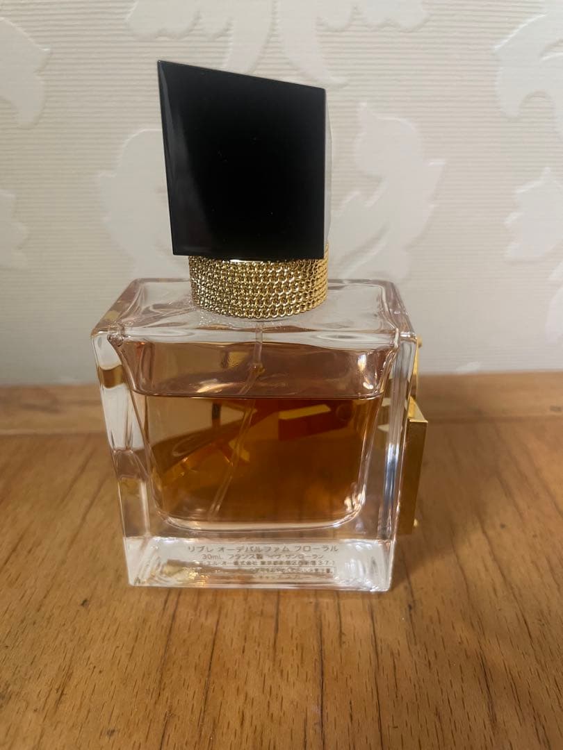 専用　サンロラーン　LIBRE FLOWERS & FLAMES 30ml 美品