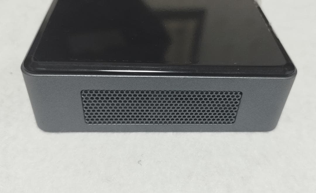 【美品 32GB / 1TB】Intel NUC8i5BEK 動作確認済