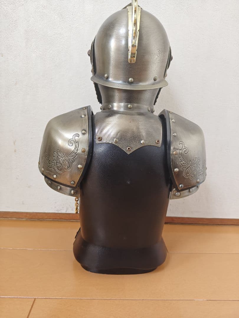西洋甲冑グラスホルダー