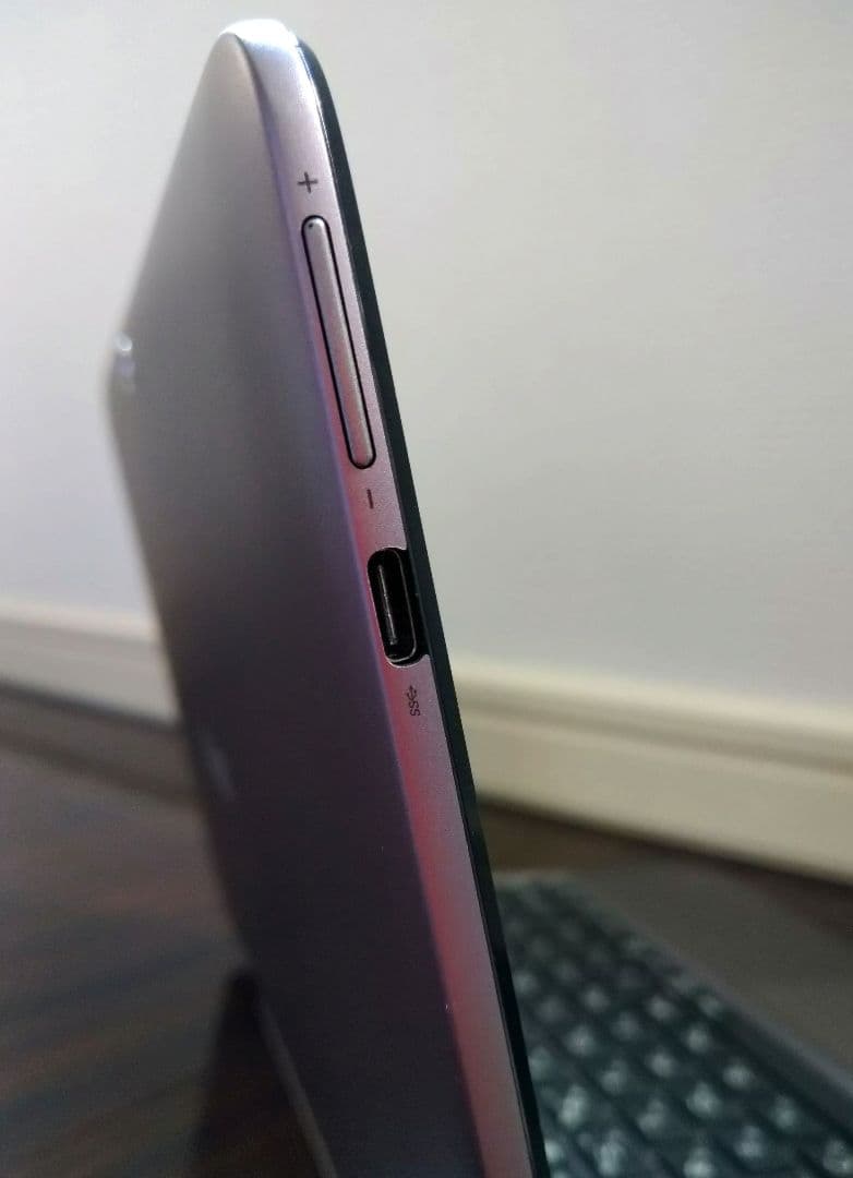 ASUS 2-in-1 ノートPC TransBook T100H