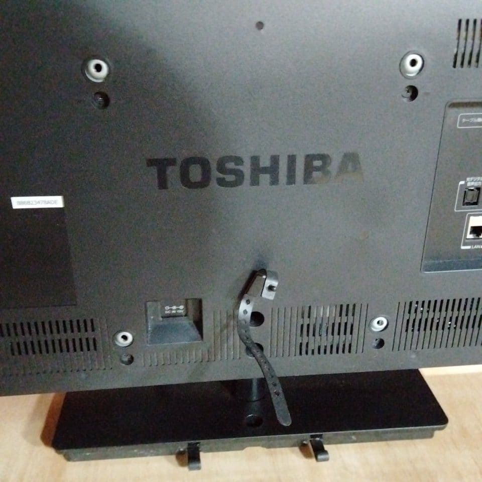 東芝 32型液晶テレビ REGZA 32S10 2015年製