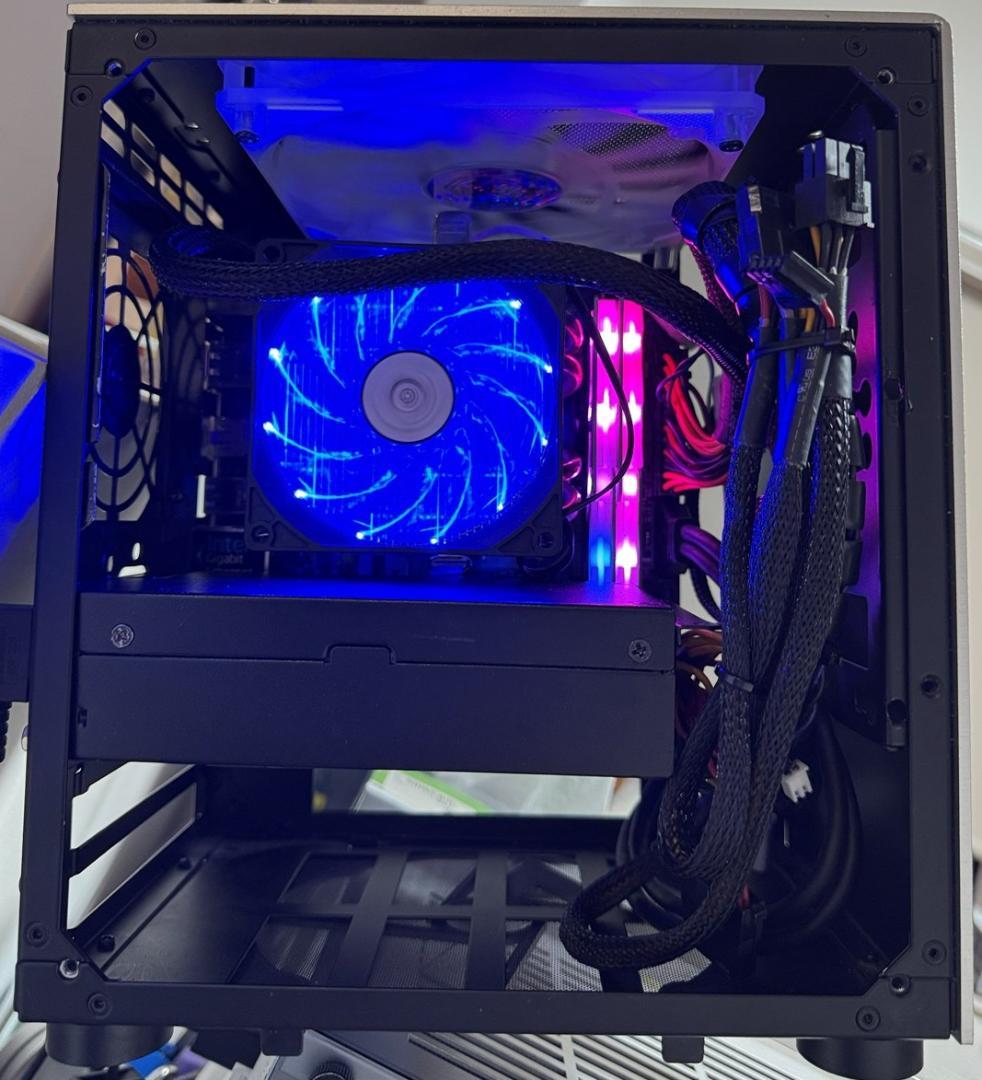 自作　i5 8500 メモリー16G SSD256G ITX/ac