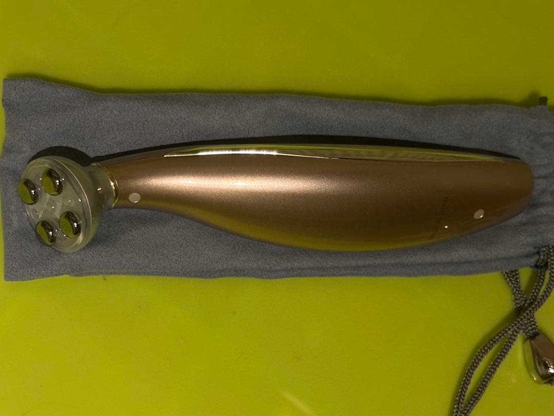クリオネ 美顔器