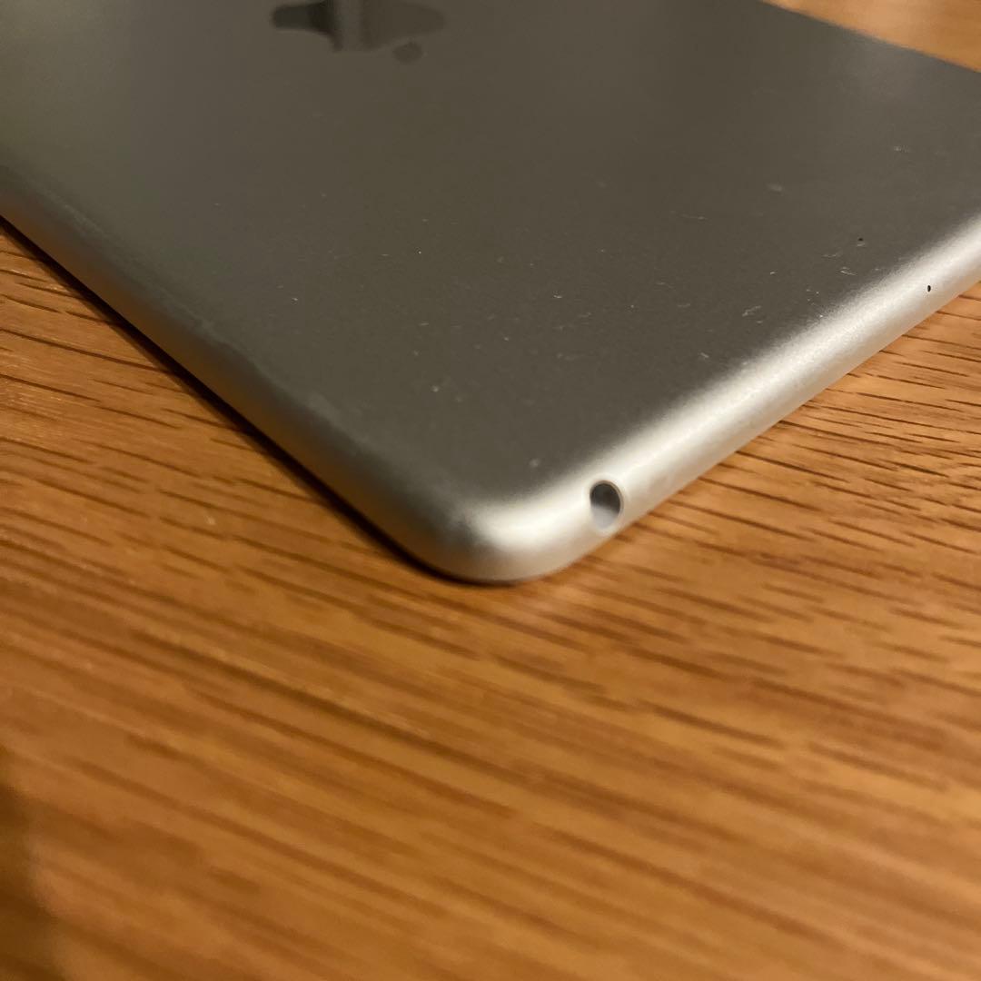 Apple iPad mini (第5世代) 64GB Wi-Fiモデル