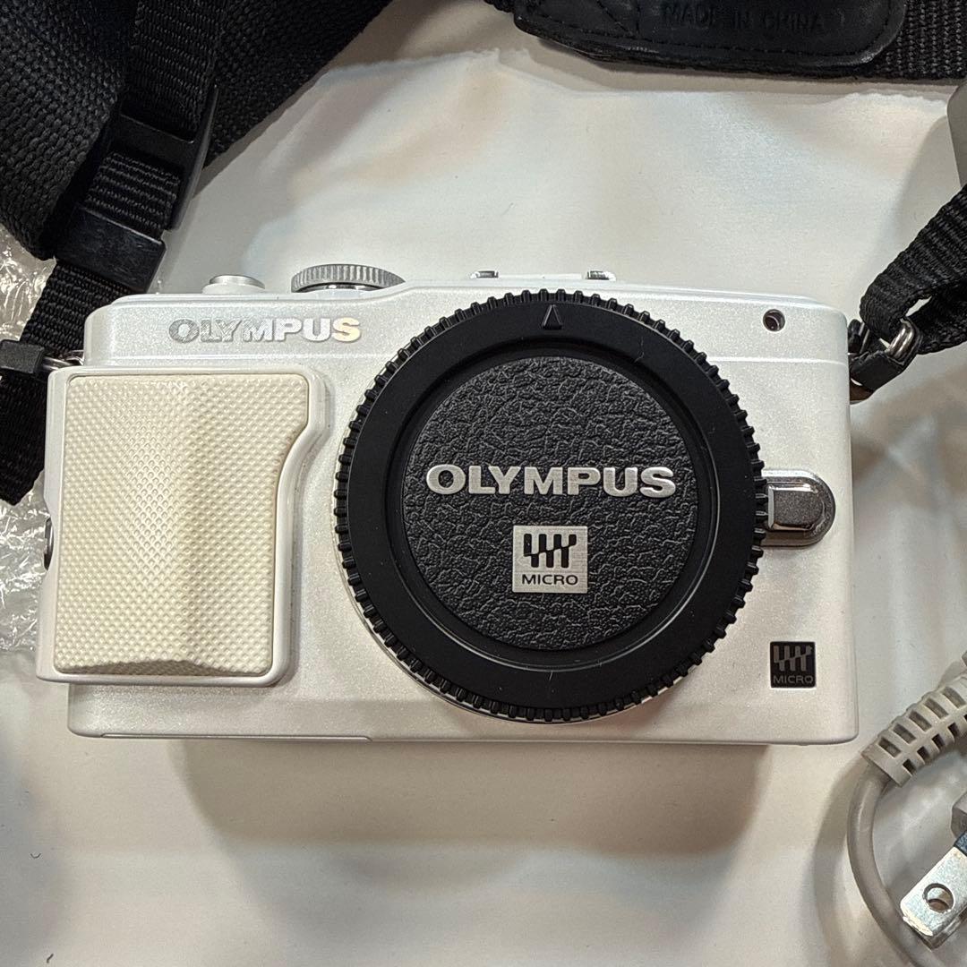 OLYMPUS PEN Lite E-PL6 オリンパスペン