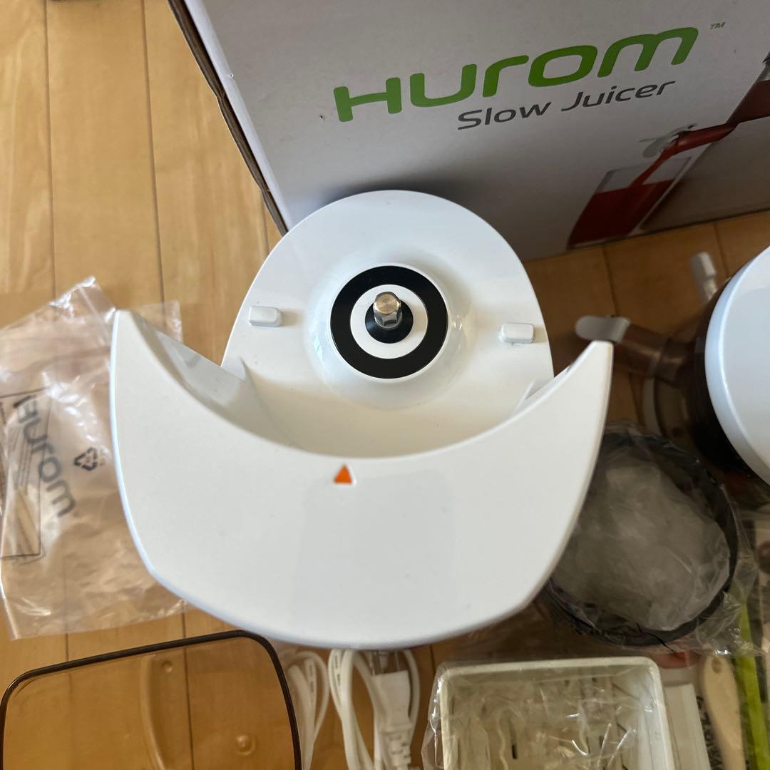 Hurom Slow Juicer ホワイト