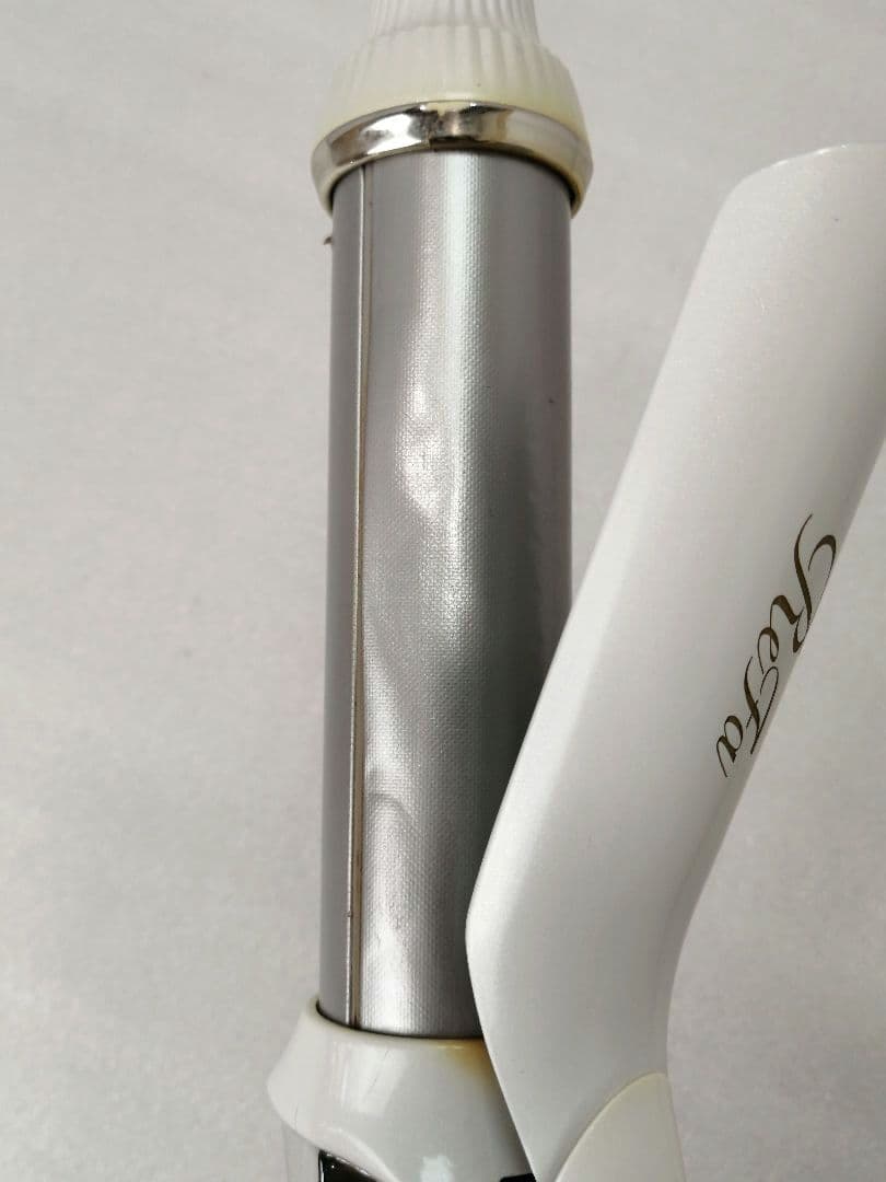 23年製　正規品リファ ビューテック カールアイロン　32mm コテ 043