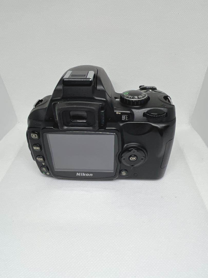 Nikon D40 レンズセット バッテリー充電器付 動作確認済み