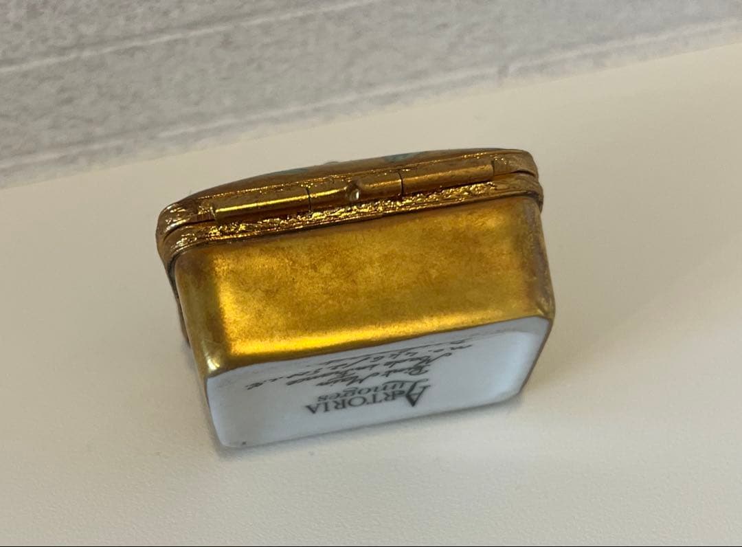 Artoria Limoges リモージュボックス Peint Main刻印あり