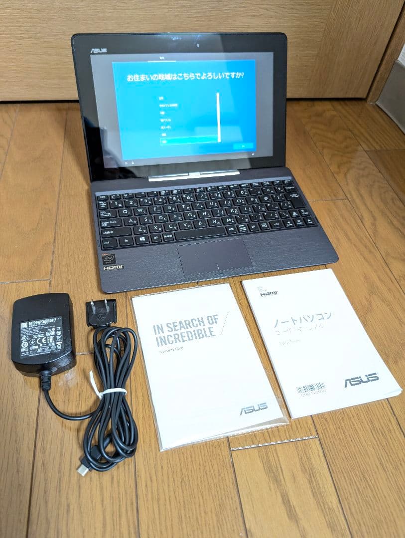 ASUS TransBook T100TA 2in1タブレットノートPC