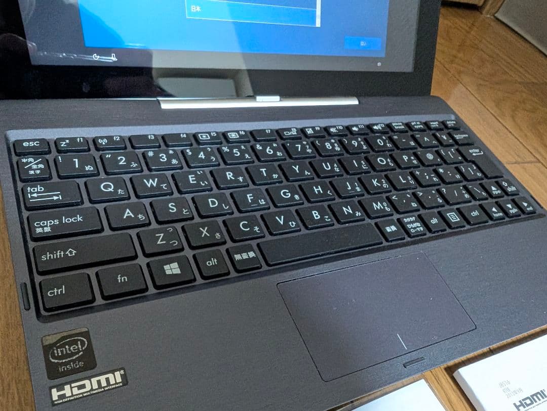 ASUS TransBook T100TA 2in1タブレットノートPC