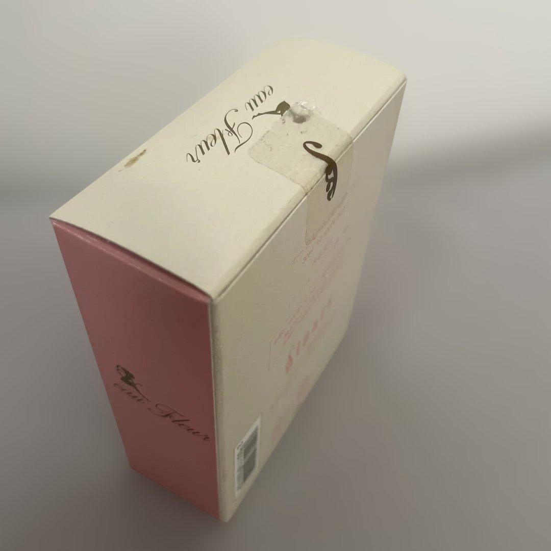 新品　シナリー　オーフルール　オードトワレ30ml