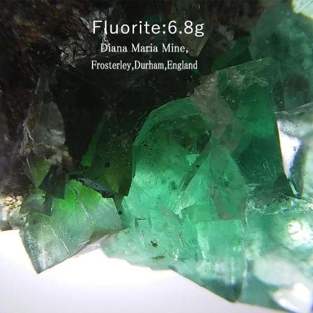 6.8g 　ダイアナマリア鉱山 フローライト　鉱物標本