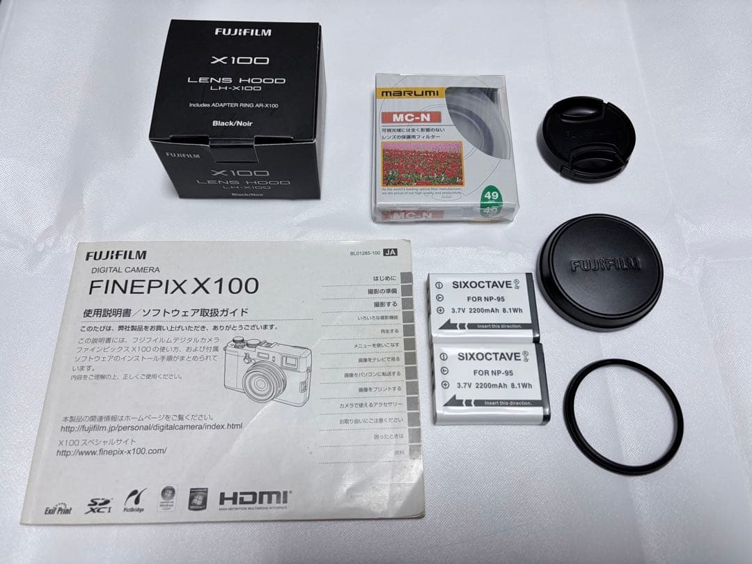 FUJIFILM 初代X100 世界限定1万台 BLACK Limited 元箱