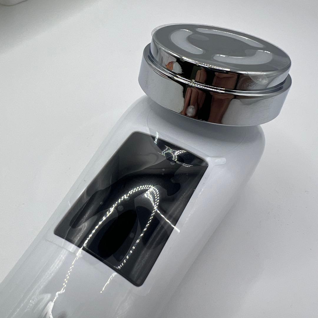 【未使用品】多機能美顔器 M80 ホワイト超音波美顔器 リフトアップ 光エステ