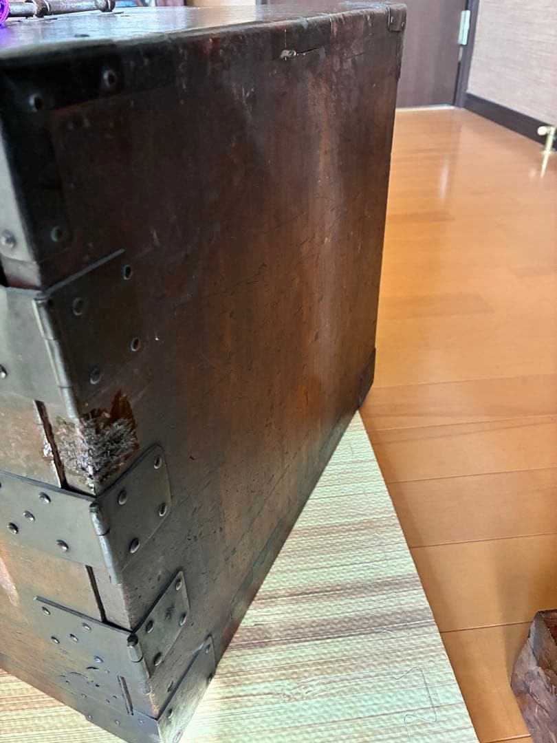 時代箪笥　江戸期舟箪笥アンティーク
