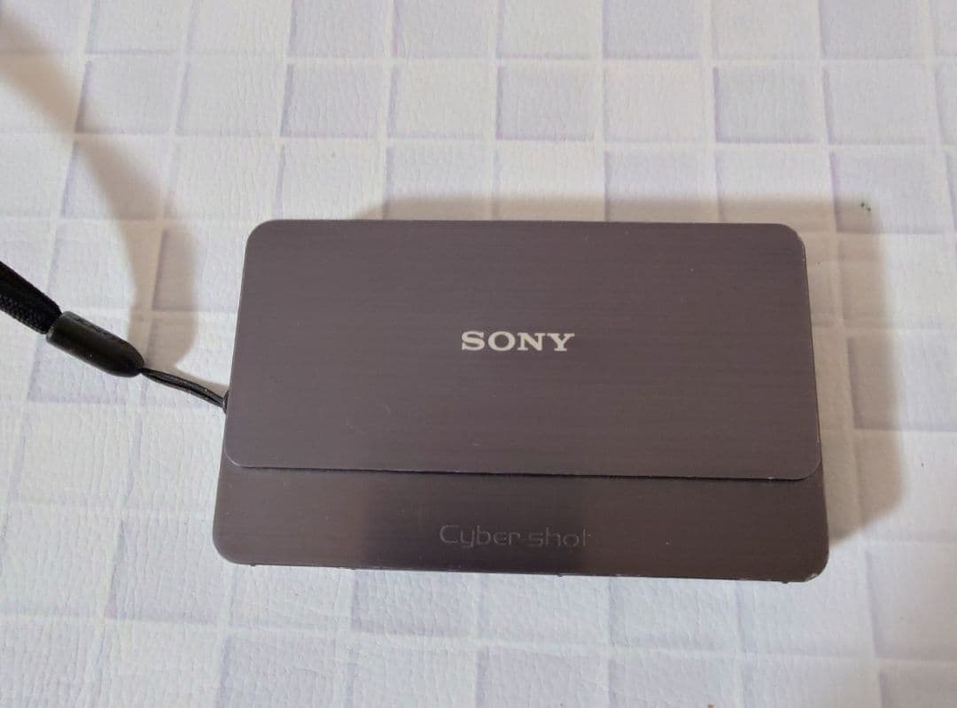 SONY Cyber-shot コンパクトデジタルカメラ　※充電器別売り