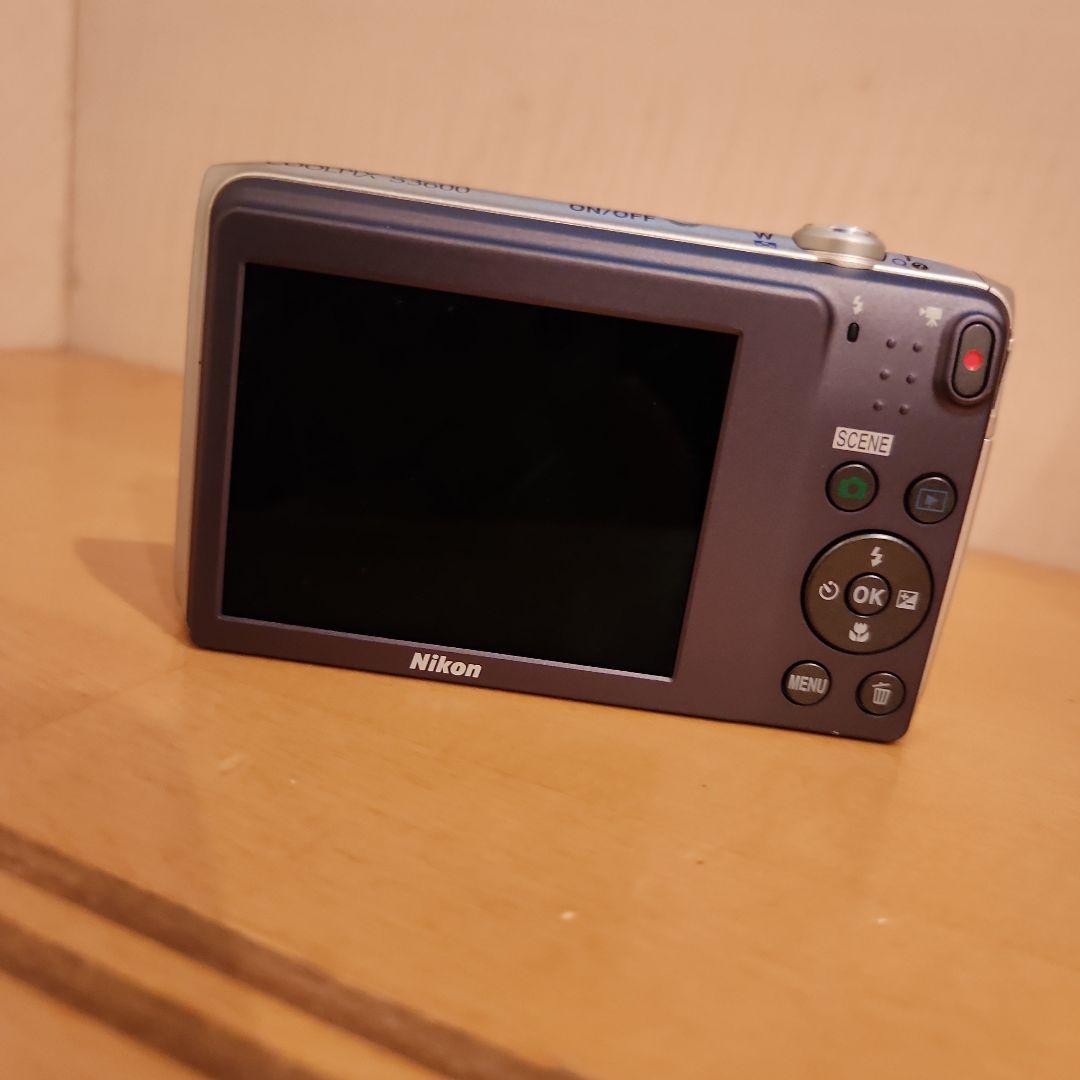 Nikon COOLPIX S3600 コンパクトデジタルカメラ