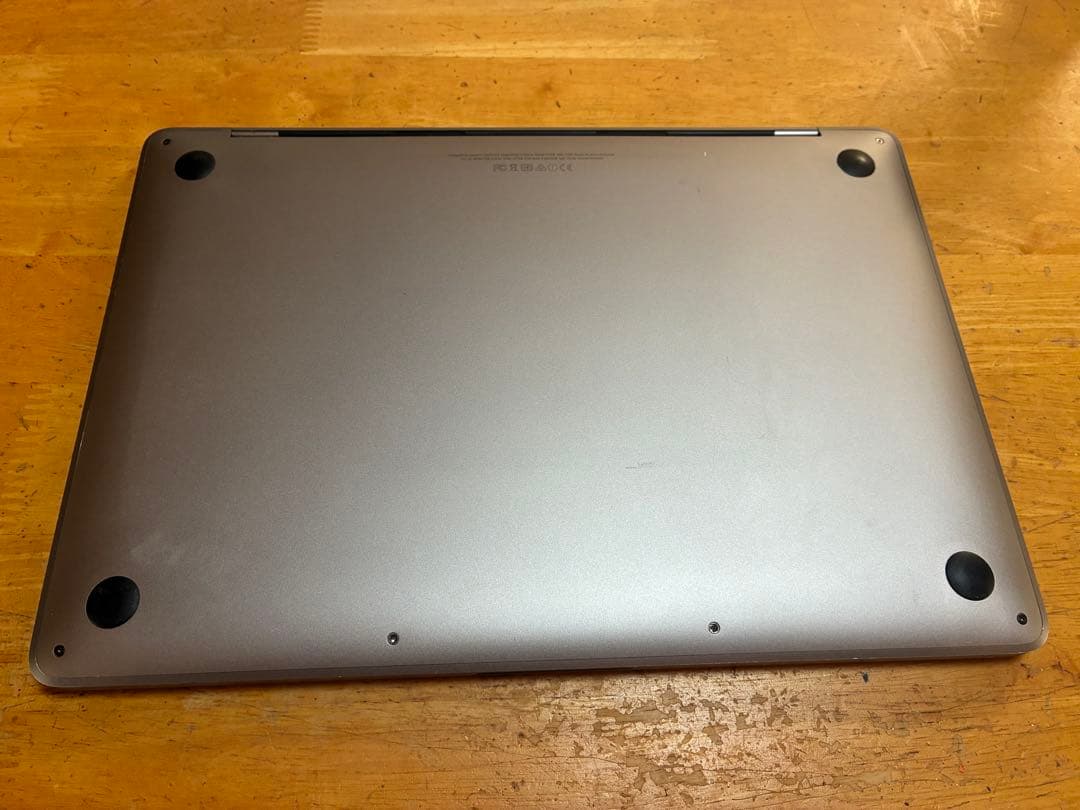 MacBook本体 MacBookPro 2017 i7 16GB 512GB