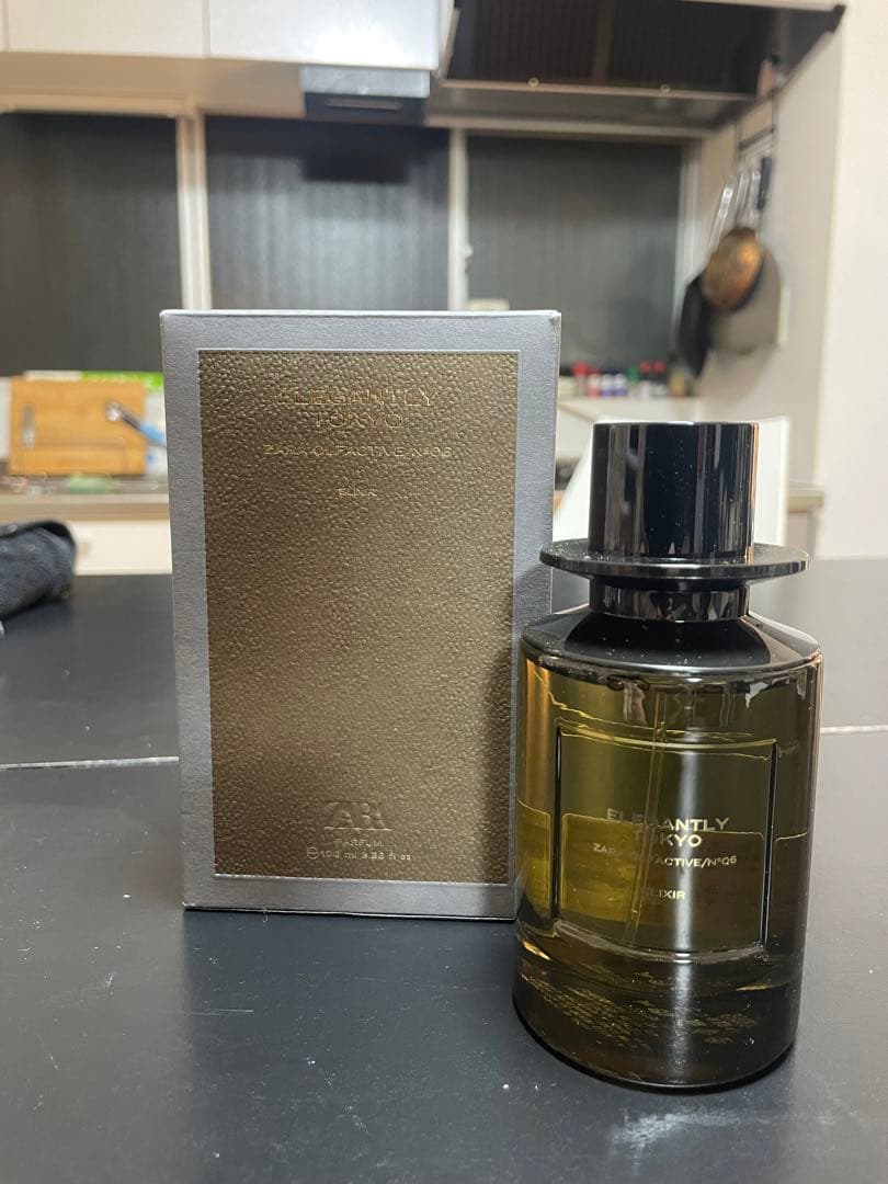 ⭐︎新品未使用⭐︎ZARA ELEGANTLY TOKYO 香水 100ml