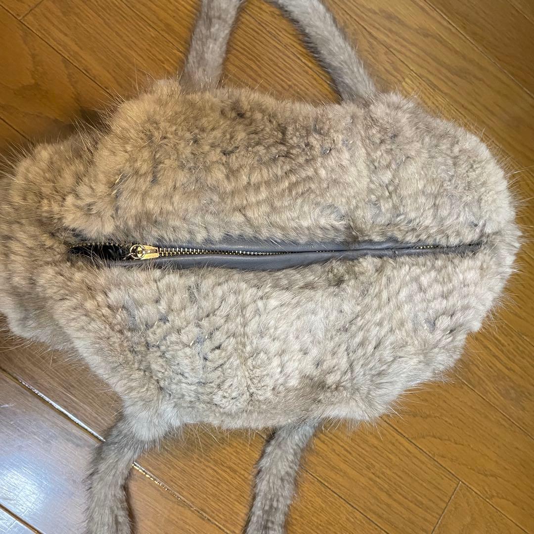 【未使用品】ミンクショルダーバッグ￼