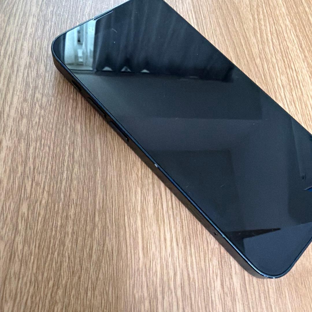 iPhone13mini ミッドナイト 128GB 背面割れあり、動作問題無し