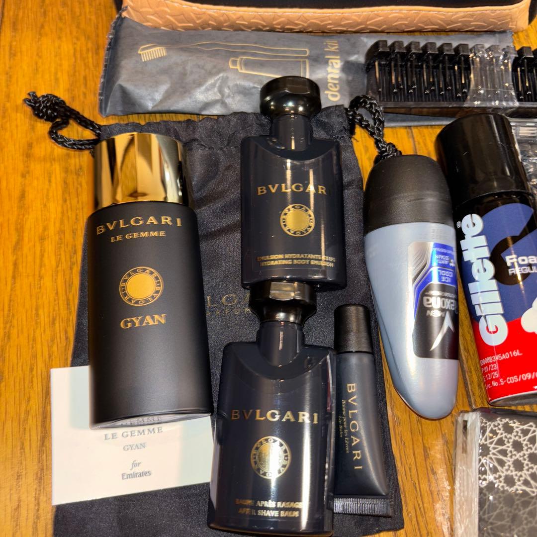 BVLGARI LE GEMME GYAN 旅行用化粧品セット